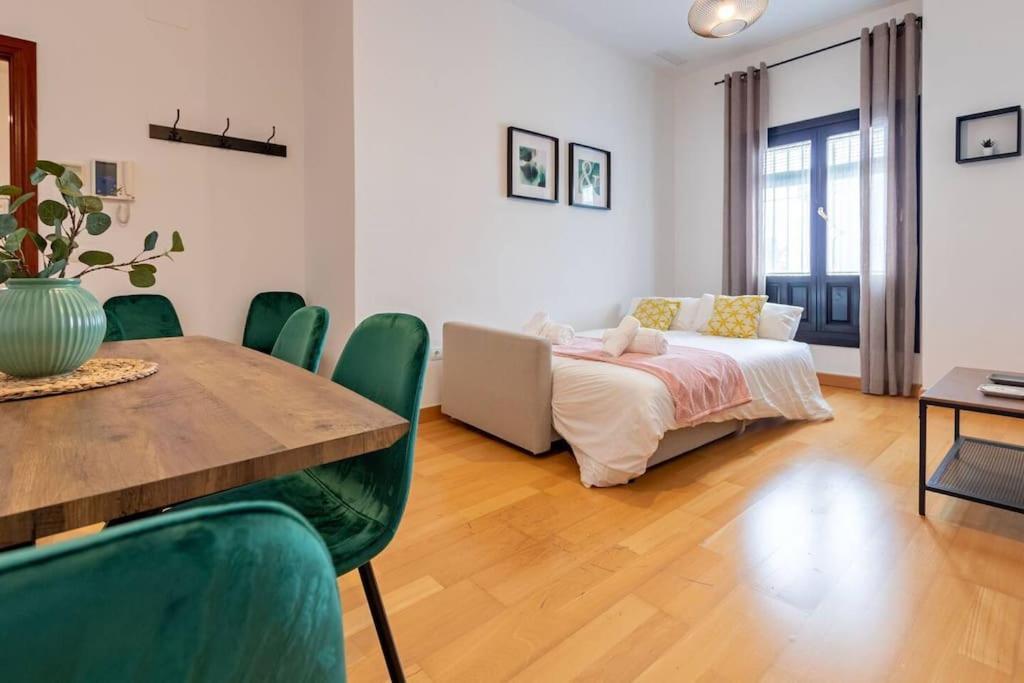 Jdcbl - Peaceful Wonderful Apartment In City Center Sevilla Bagian luar foto